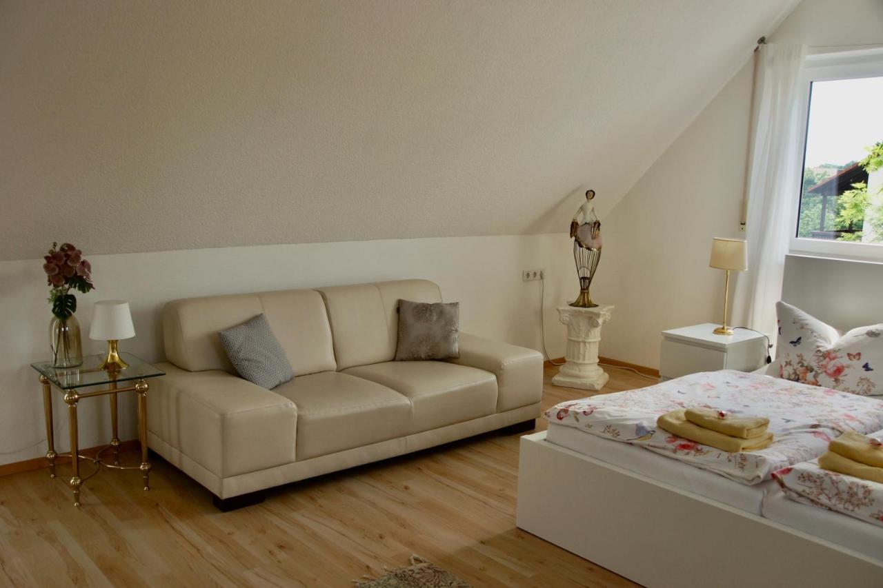 Karuna Haus Bad Windsheim Extérieur photo